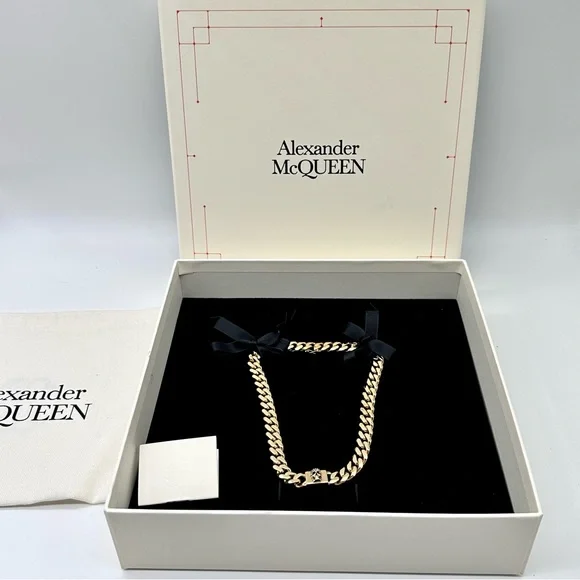 Alexander McQueen Gold Chain Necklace Choker with Crystal Skull - Picture 1 of 11